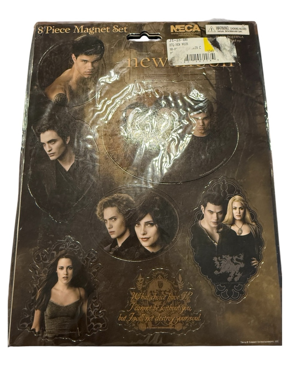 Twilight Saga New Moon 8 Piece Magnet Set Sealed Rare Movie Collectible - Picture 3 of 7
